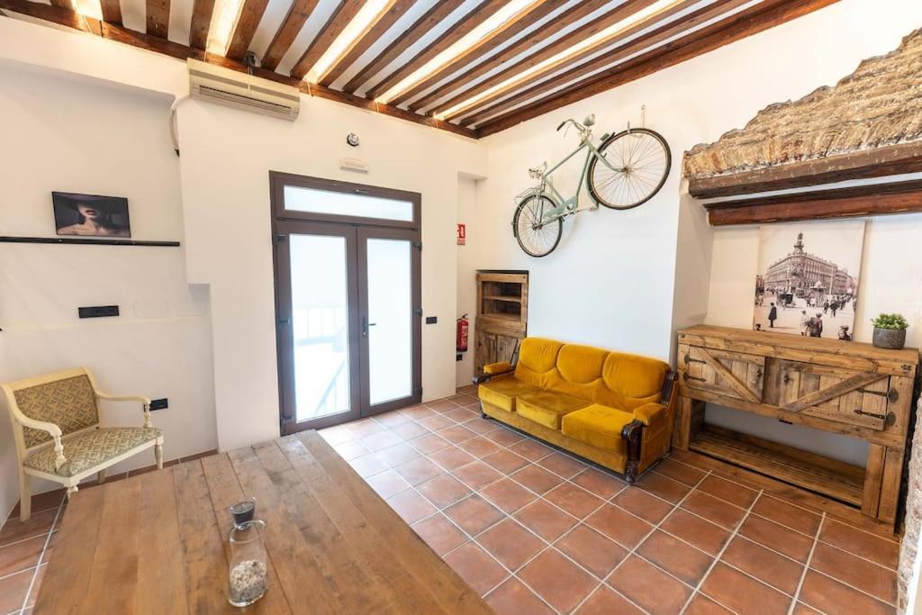 Encantador Apartamento En Calle Segovia Madrid Exterior photo